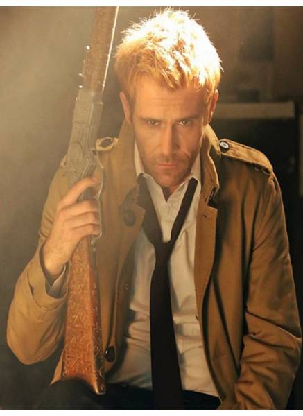matt-ryan-arrow-john-constantine-coat-3-800x1096.jpg