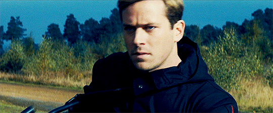 nauzpil.gif nauzpil.gif