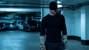 heres-the-reason-why-daredevil-is-wearing-his-black-suit-again-in-season-3-social.jpg