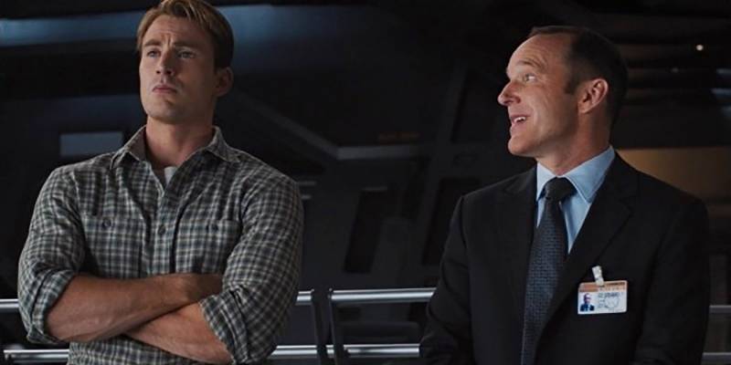 phil-coulson-steve-rogers-avengers.jpg